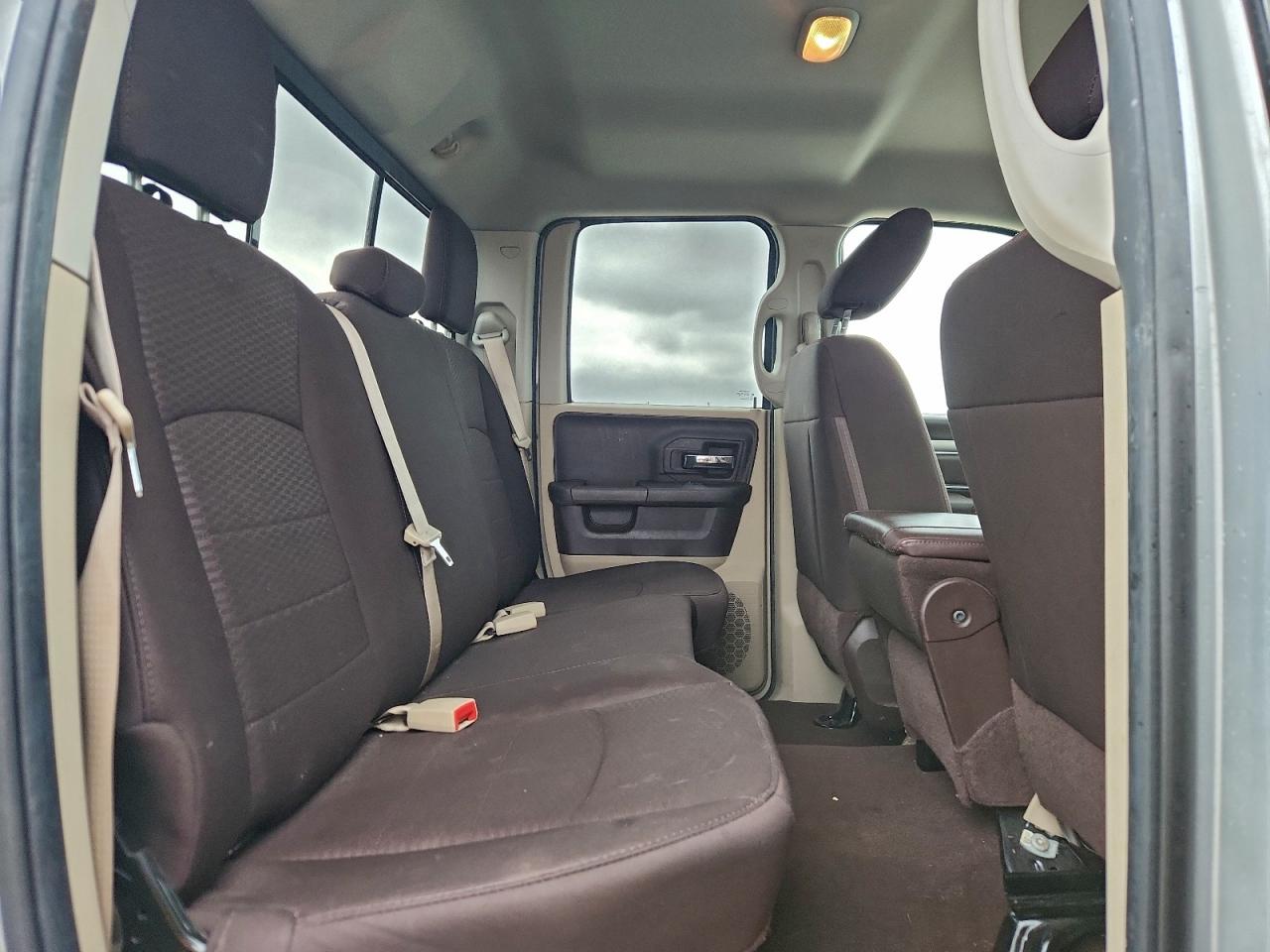 Ram 1500 Slt Image 10