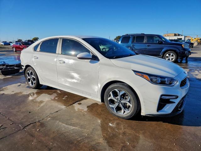 Kia Forte Fe Image 7