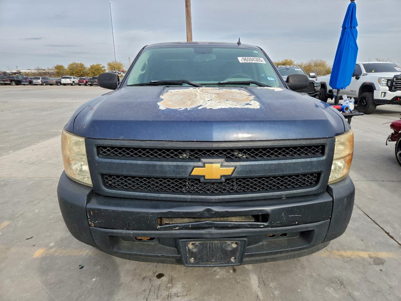 Chevrolet Silverado C1500 Image 11