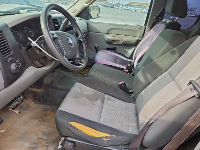 Chevrolet Silverado C1500 Image 6