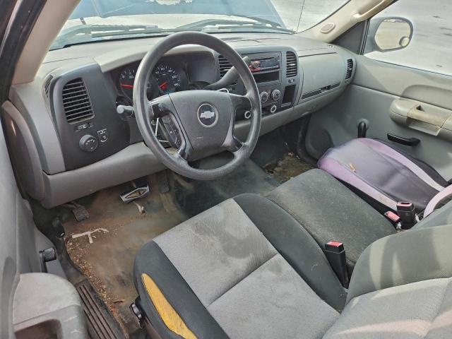 Chevrolet Silverado C1500 Image 10