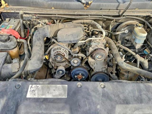 Chevrolet Silverado C1500 Image 3