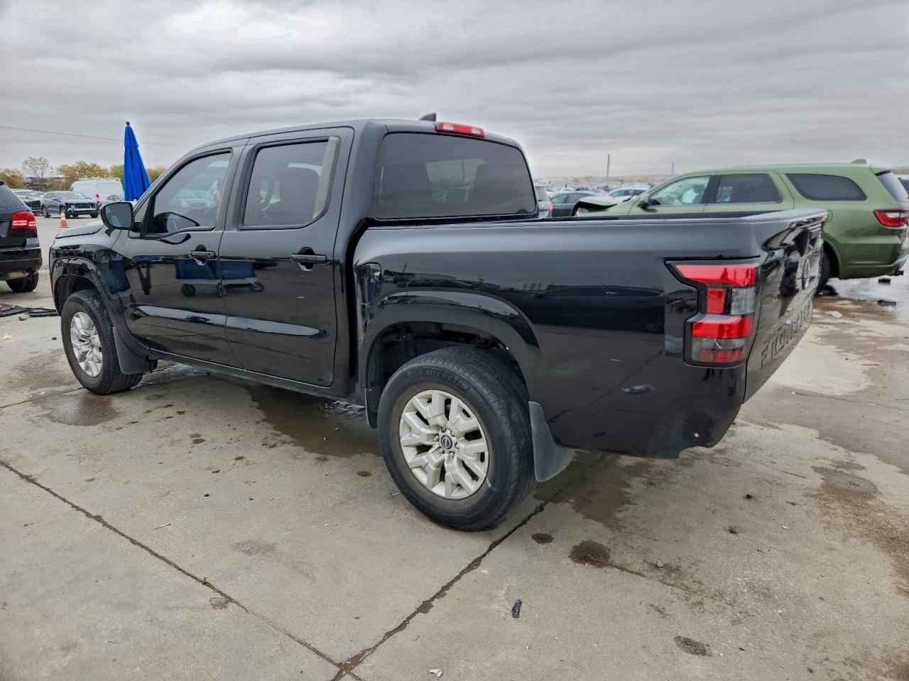 Nissan Frontier S Image 3