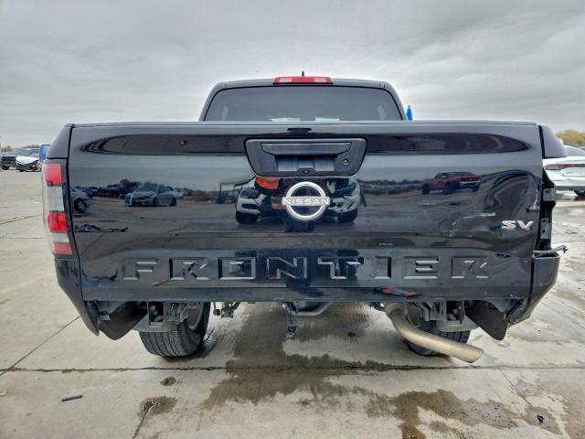 Nissan Frontier S Image 6
