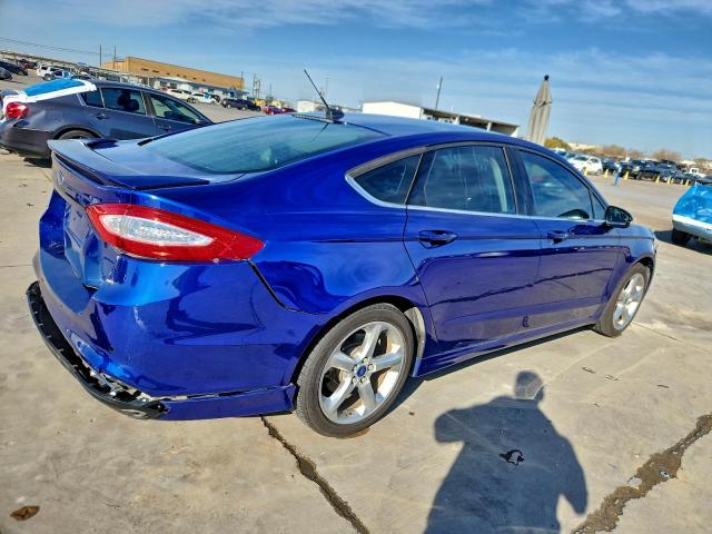 Ford Fusion Se Image 3