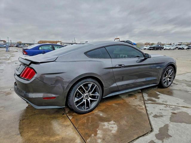 Ford Mustang Gt Image 4