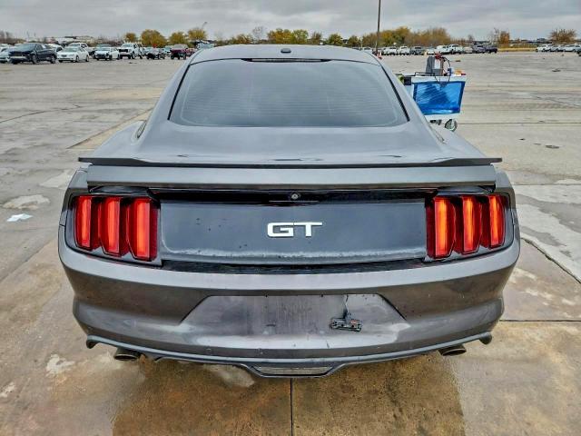 Ford Mustang Gt Image 6