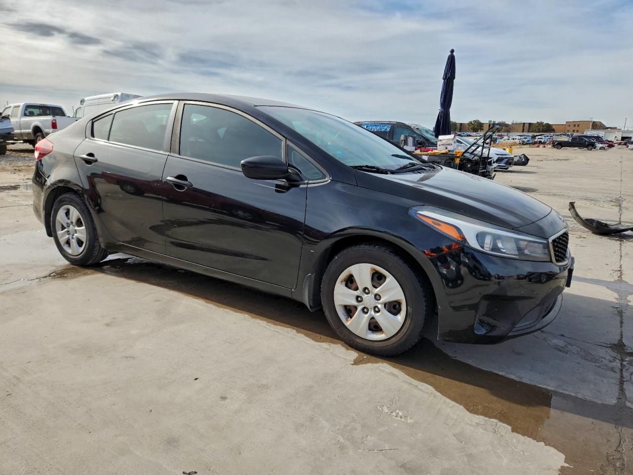 Kia Forte Lx Image 2