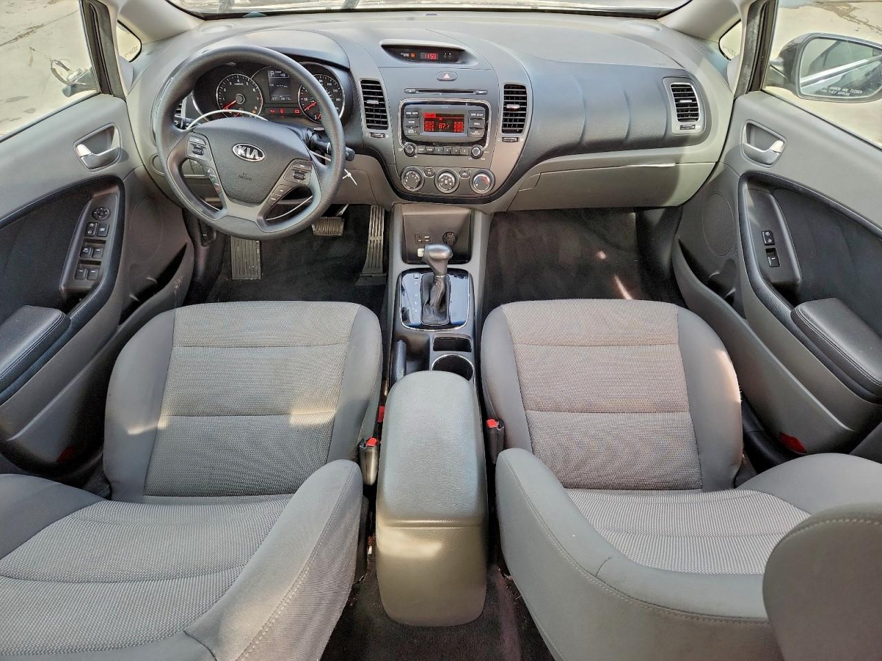 Kia Forte Lx Image 8
