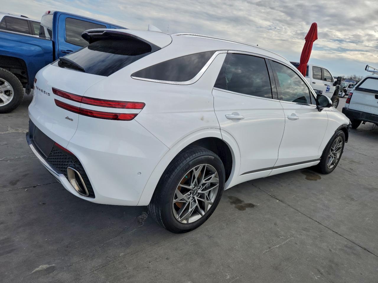 Genesis Gv70 Base Base Image 13