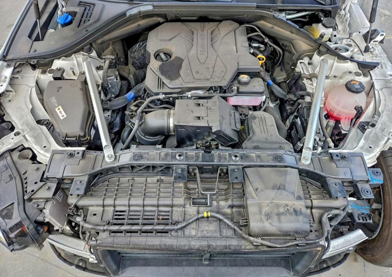 Genesis Gv70 Base Base Image 10