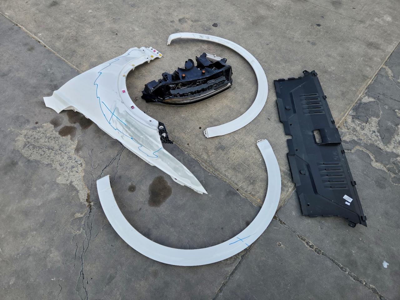 Genesis Gv70 Base Base Image 11