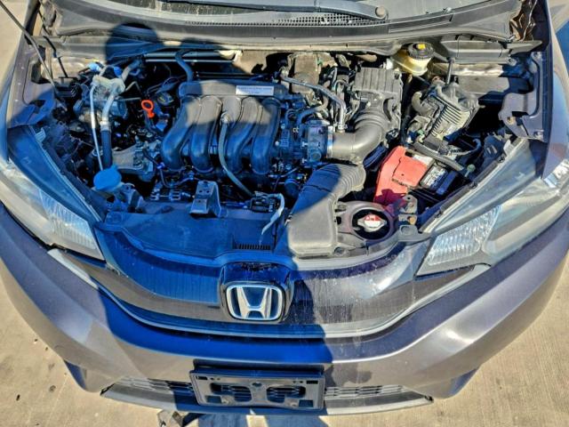 Honda Fit Lx Image 12