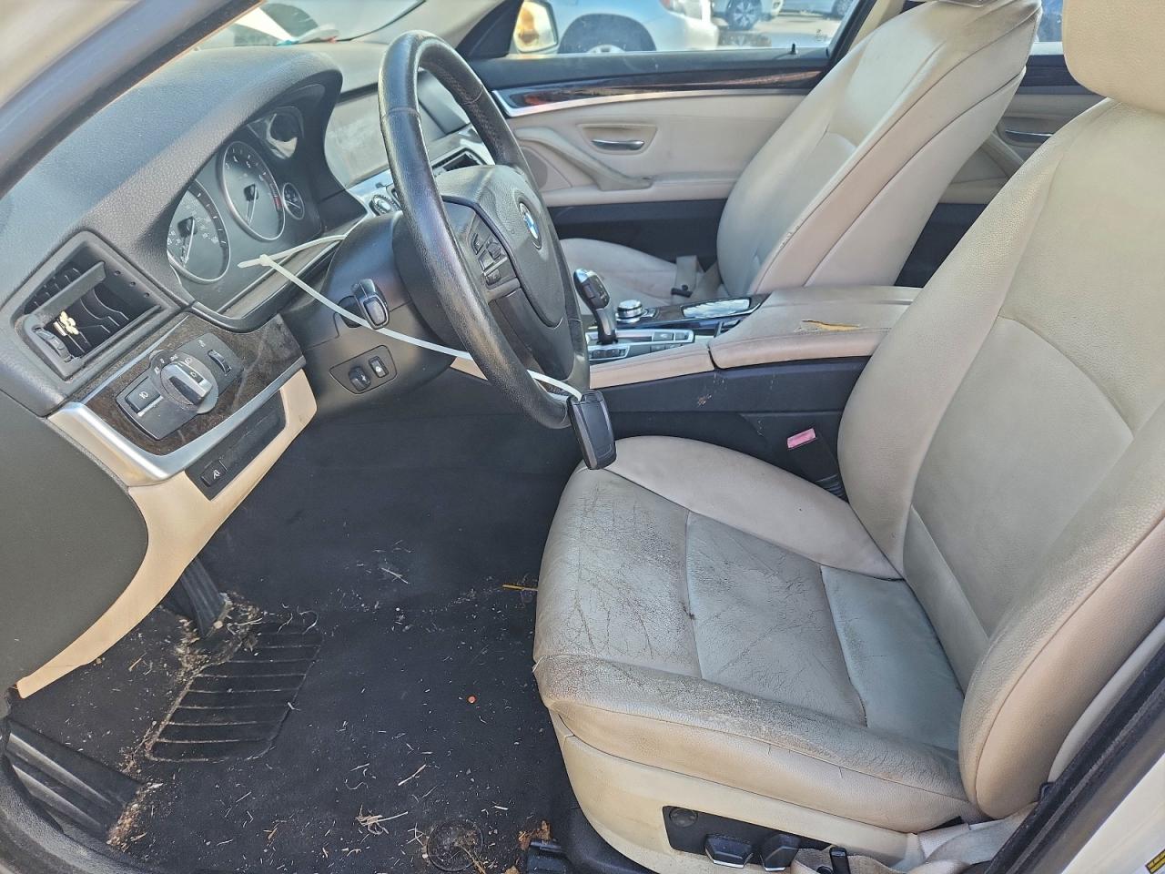 BMW 5 Series I Image 4