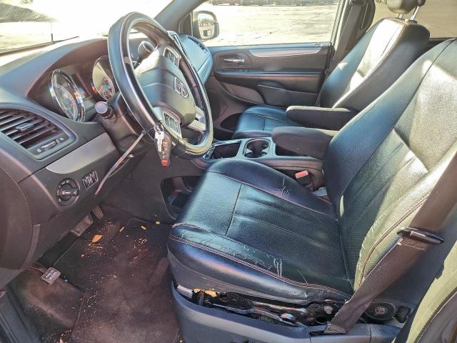 Dodge Caravan R/t Image 6