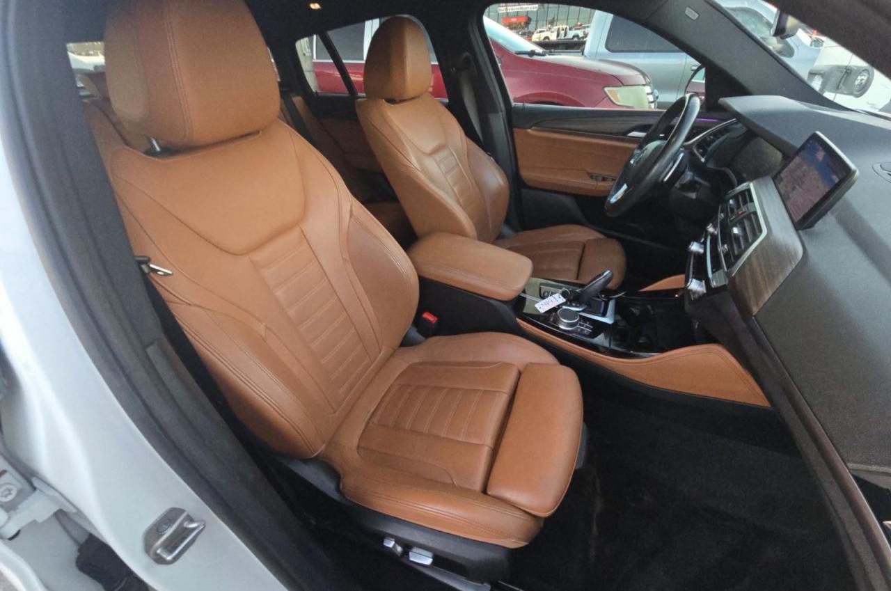 BMW X Series Xdrive30i Image 3