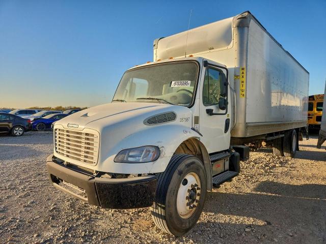  Salvage Freightliner M2 106 Med