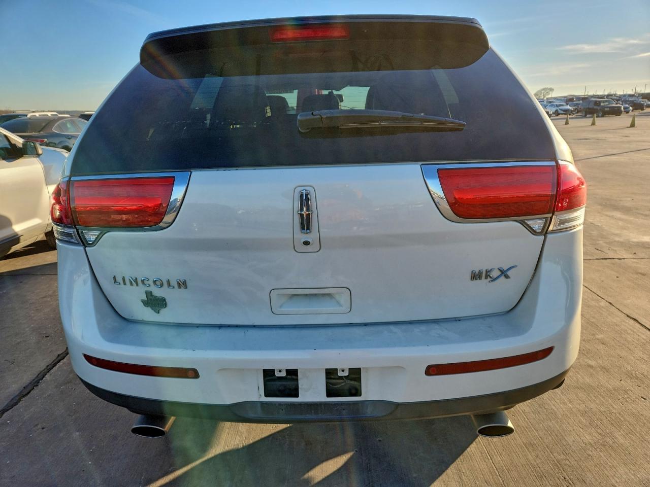 Lincoln MKX Image 8
