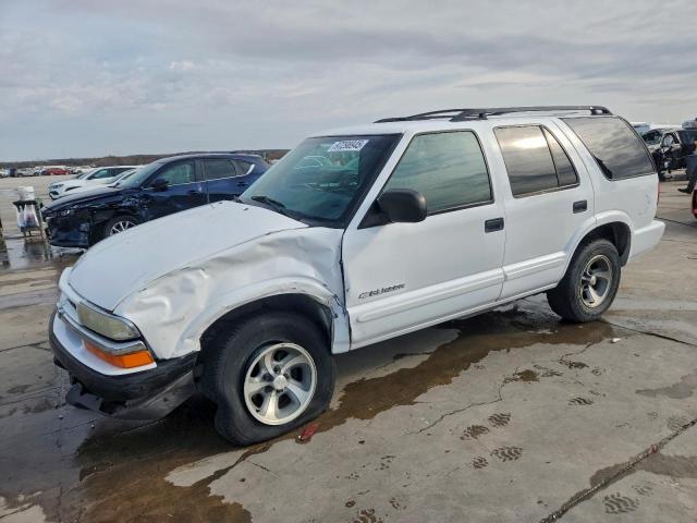  Salvage Chevrolet Blazer