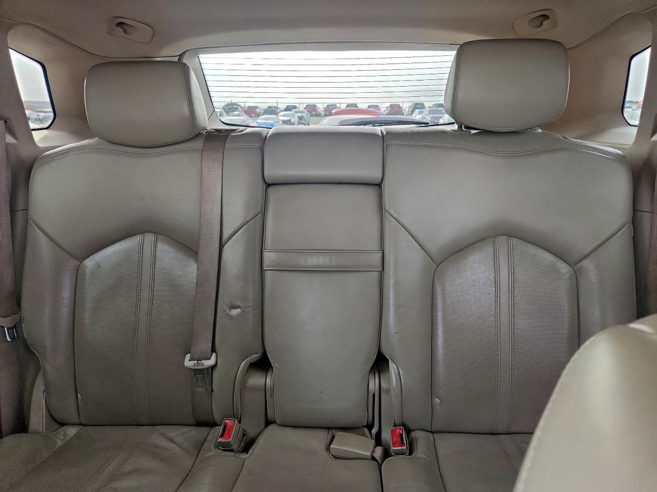 Cadillac SRX Luxury Collection Image 6