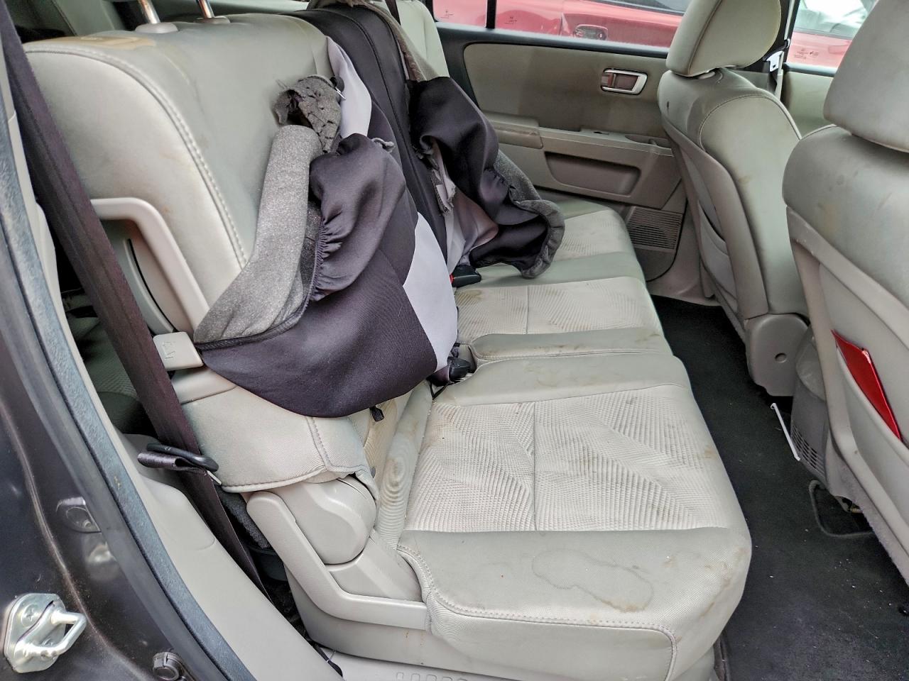 Honda Pilot Lx Image 7