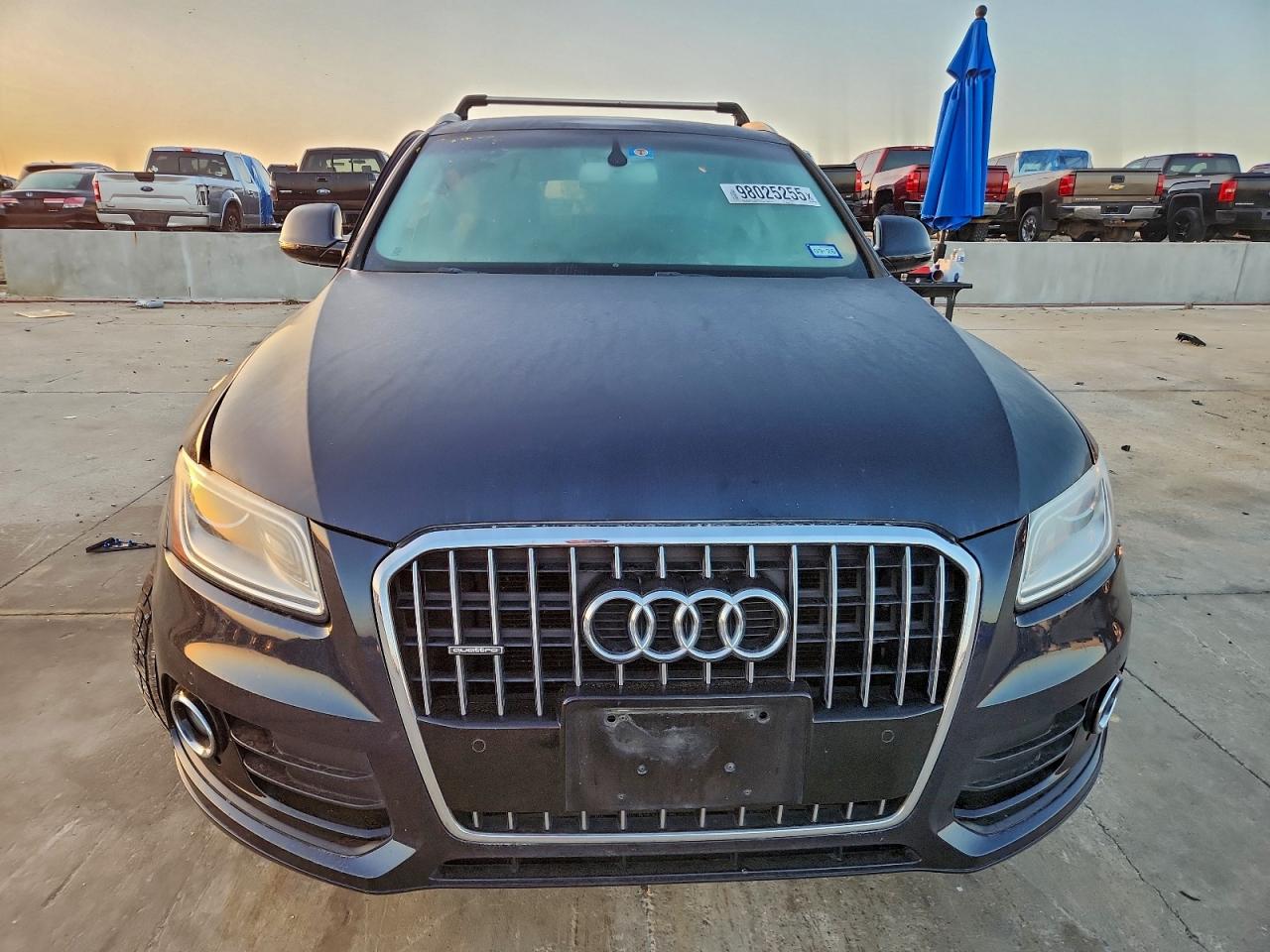 Audi Q5 Premium Image 2