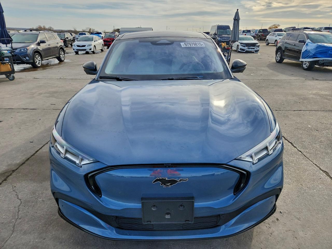 Ford Mustang Premium Image 7