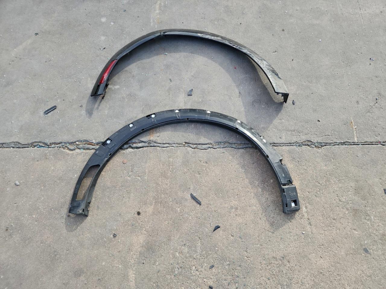 Ford Mustang Premium Image 14