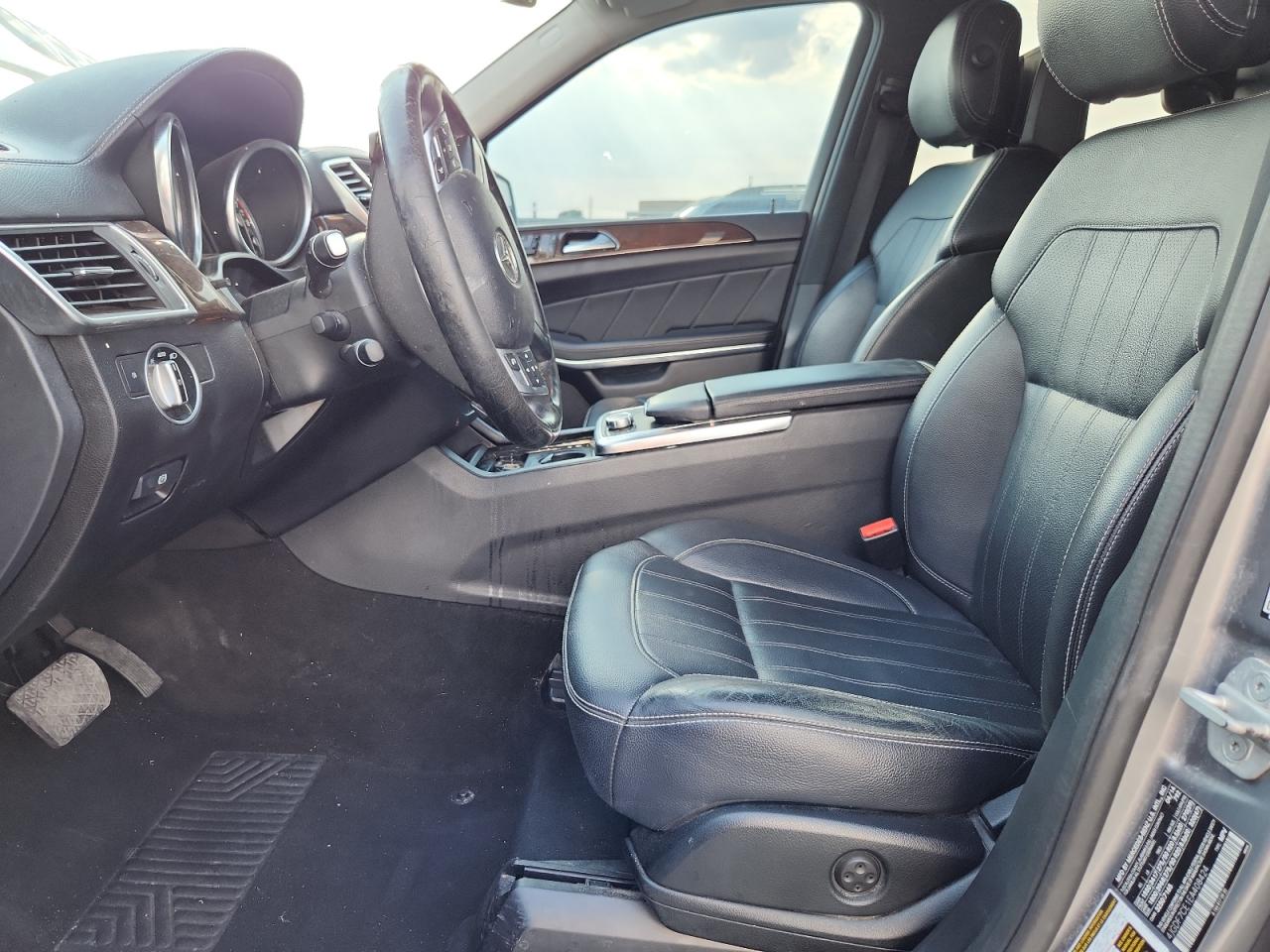 Mercedes-Benz G-Class 450 4matic Image 8