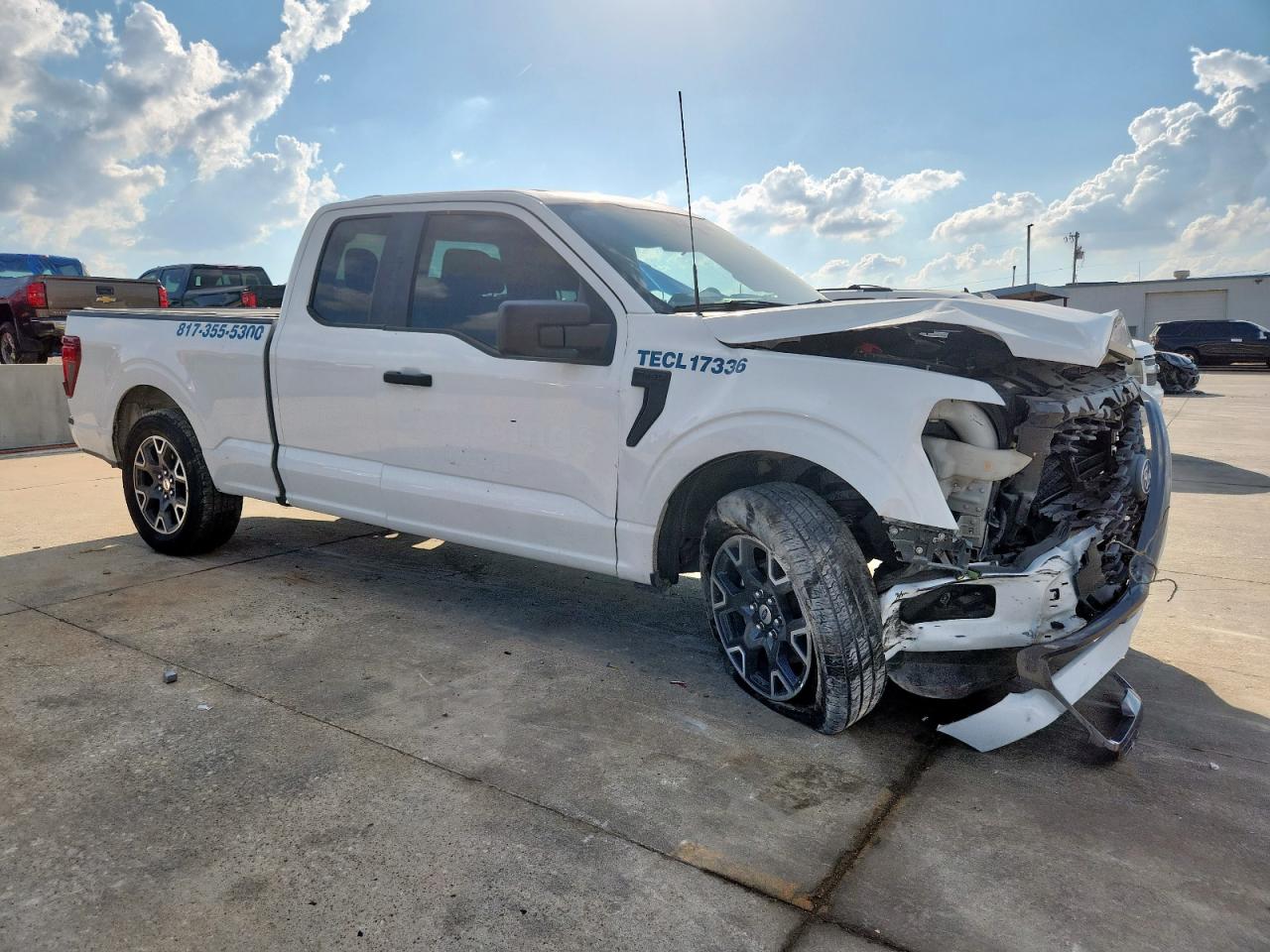 Ford F-150 Stx Image 2