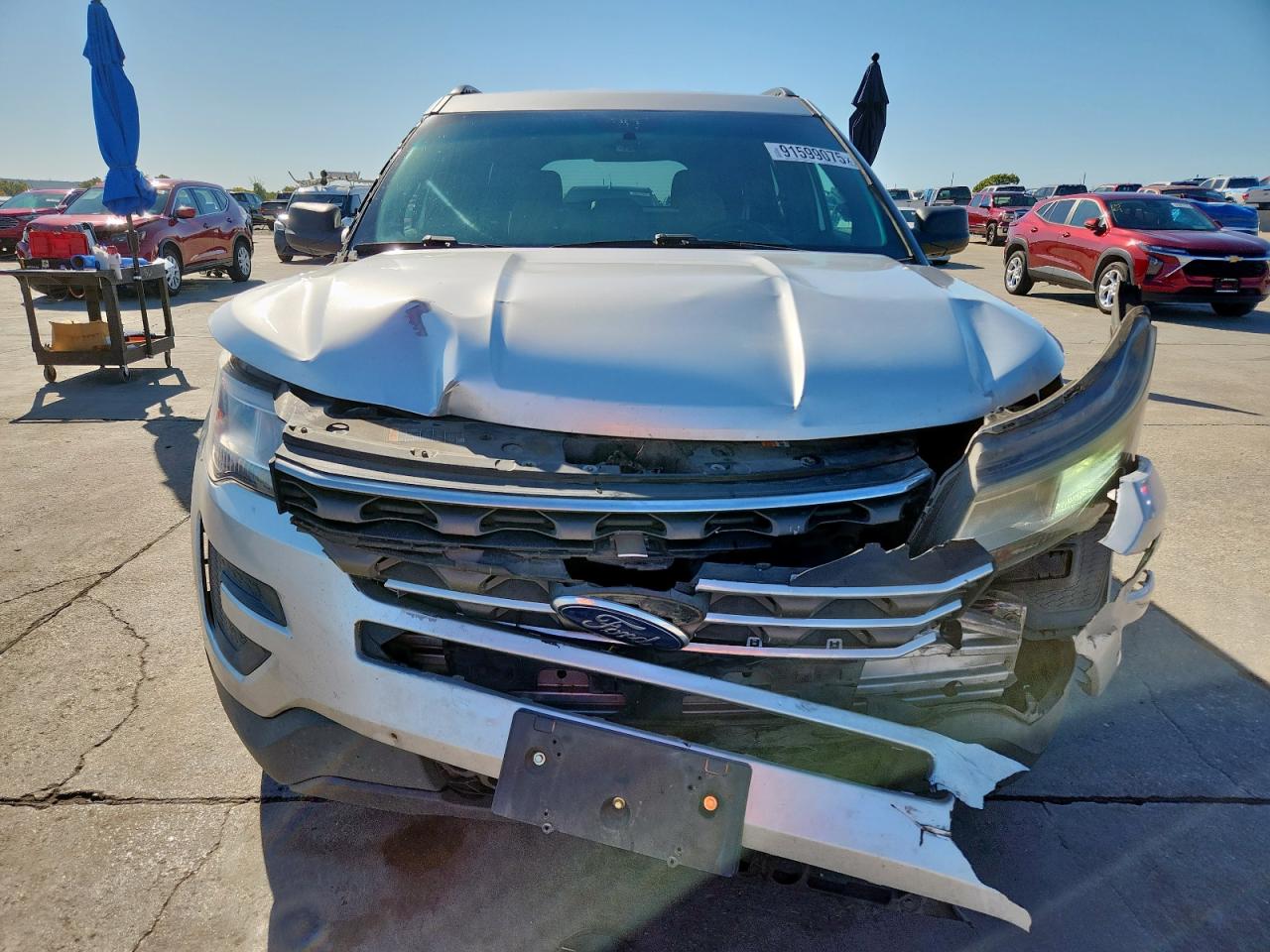 Ford Explorer Image 9