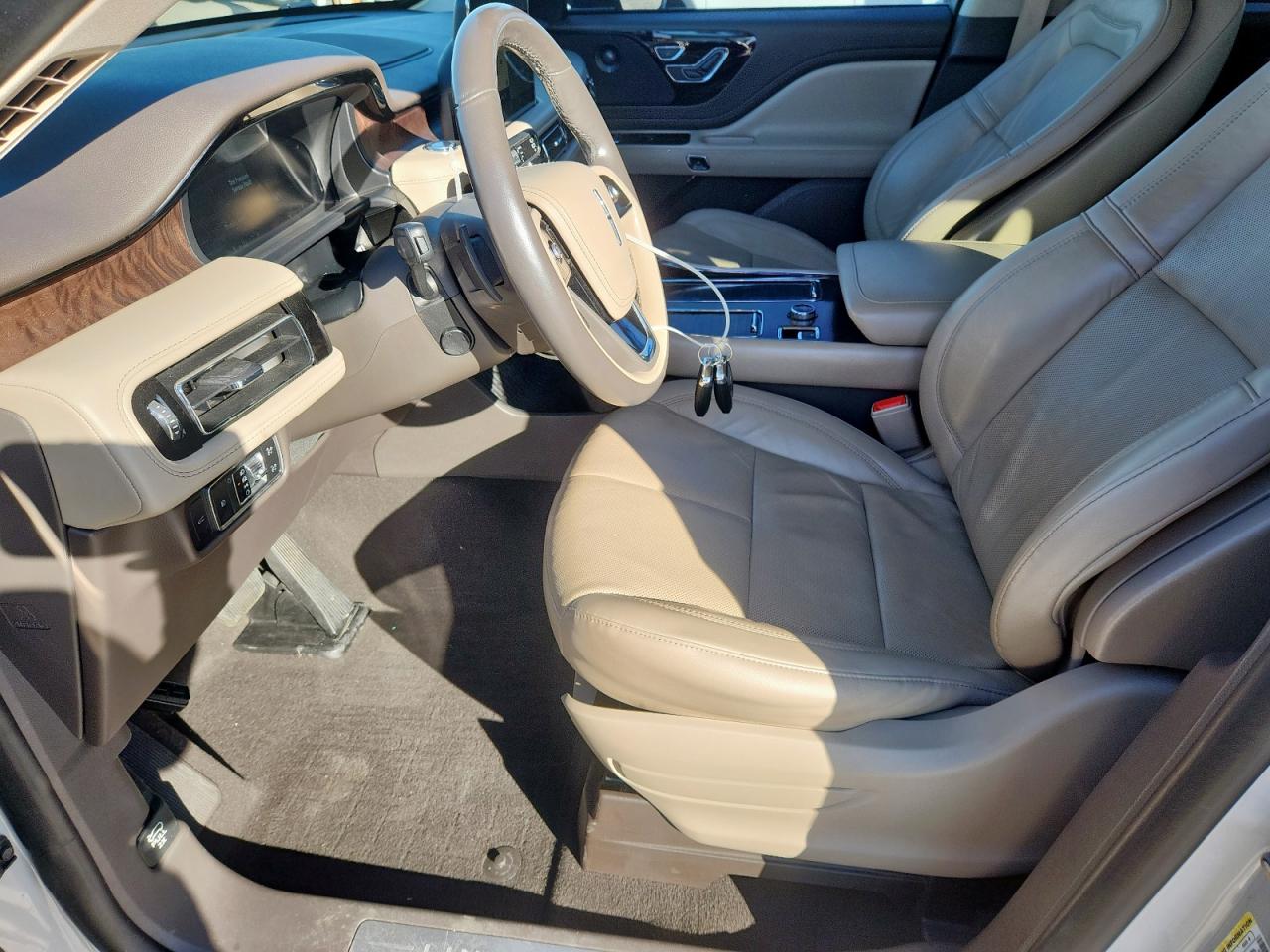 Lincoln Aviator Reserve Image 3