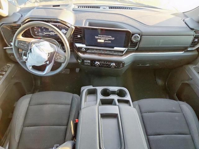 GMC Sierra K1500 Elevation Image 4