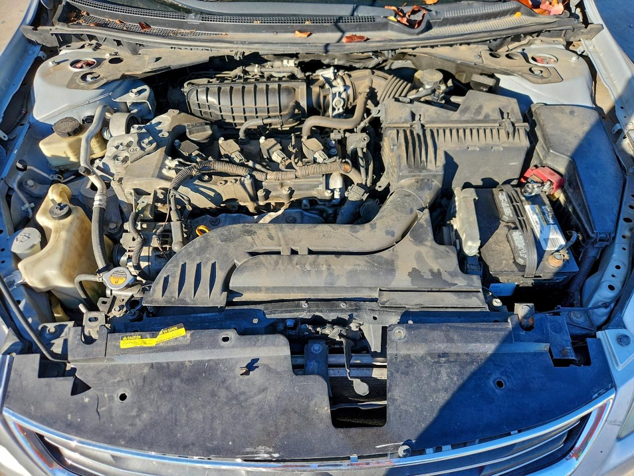 Nissan Altima Base Image 5