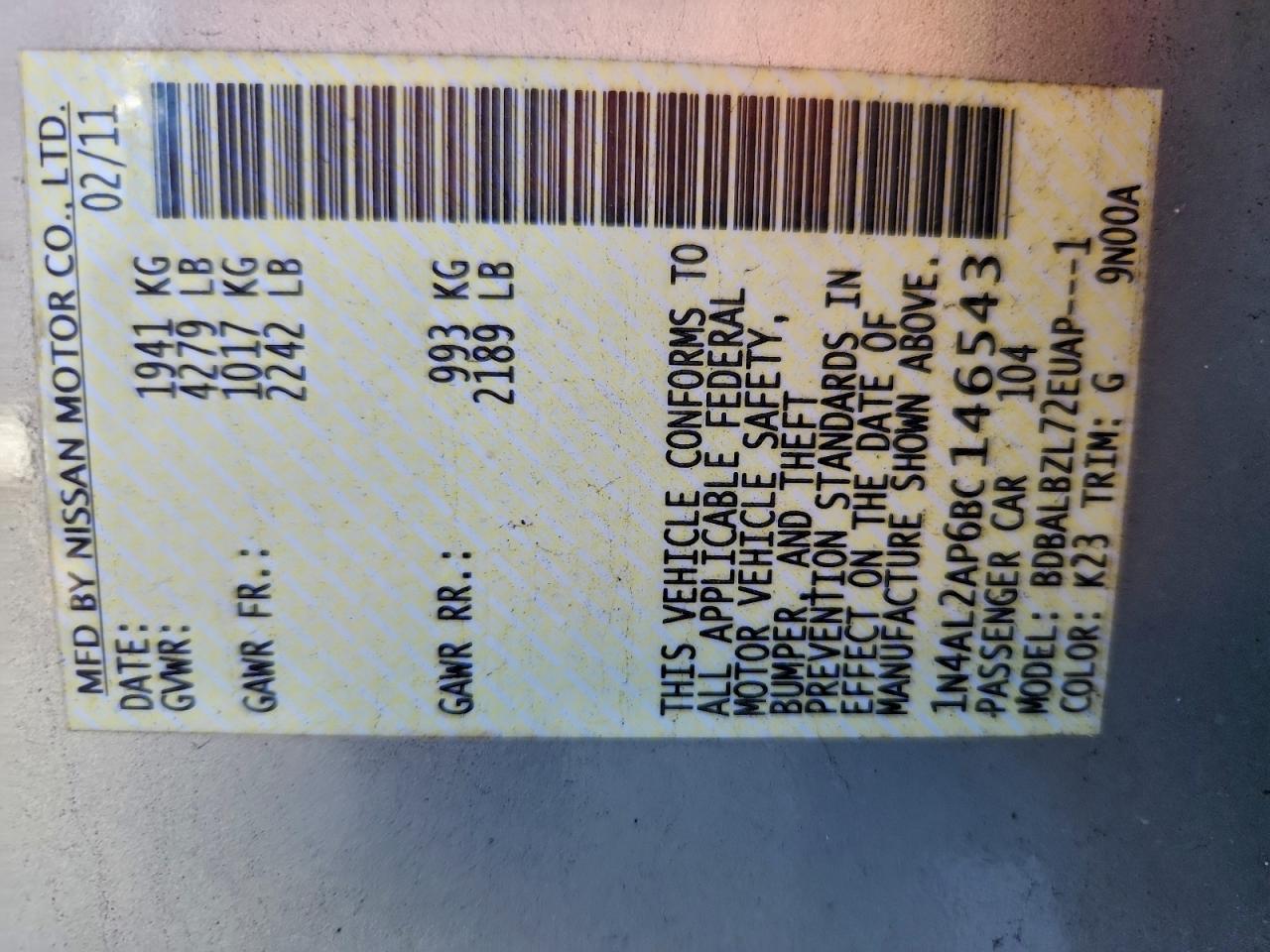 Nissan Altima Base Image 12