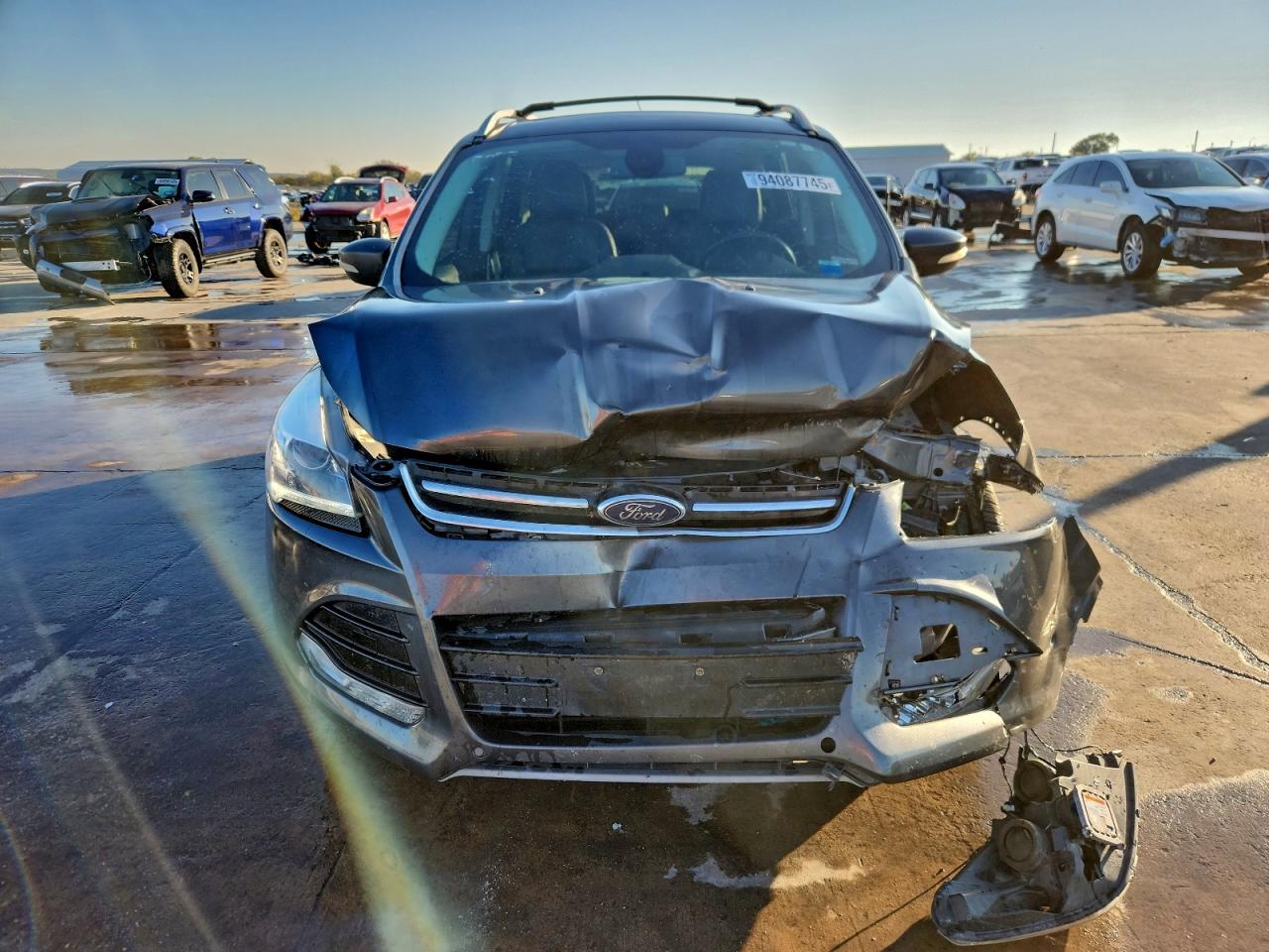 Ford Escape Titanium Image 7