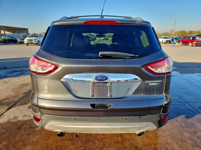 Ford Escape Titanium Image 4