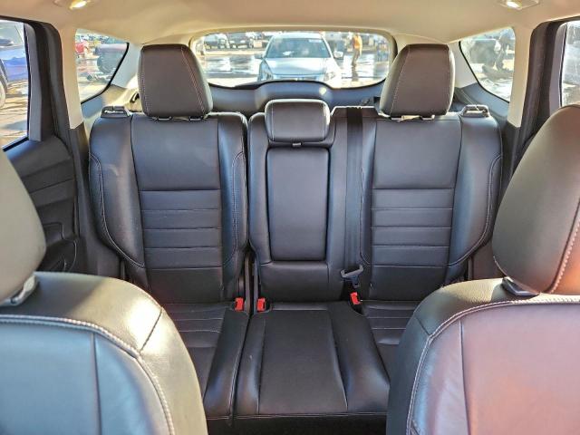 Ford Escape Titanium Image 6