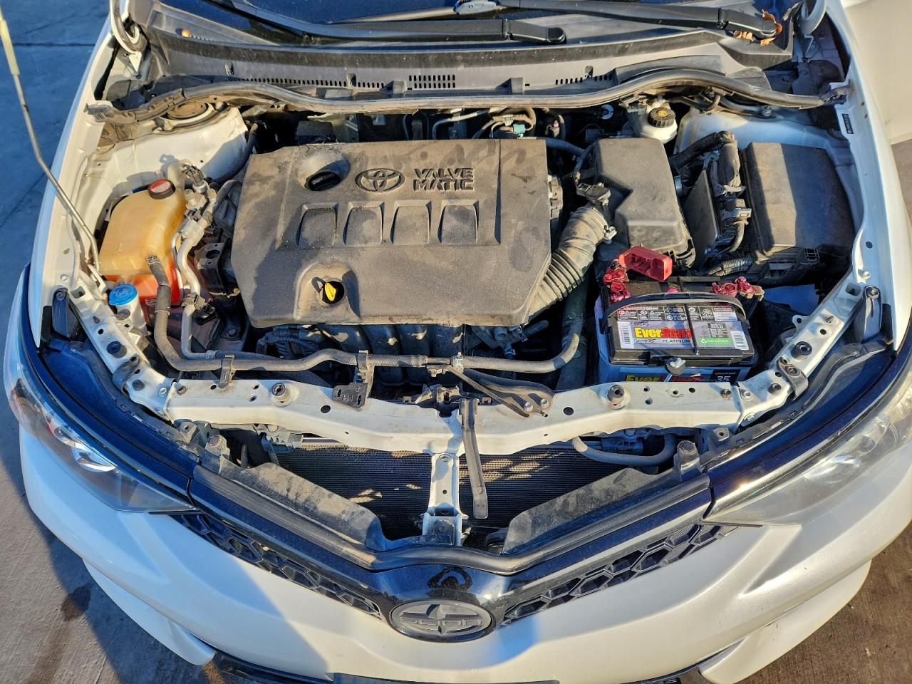 Toyota Scion Image 6