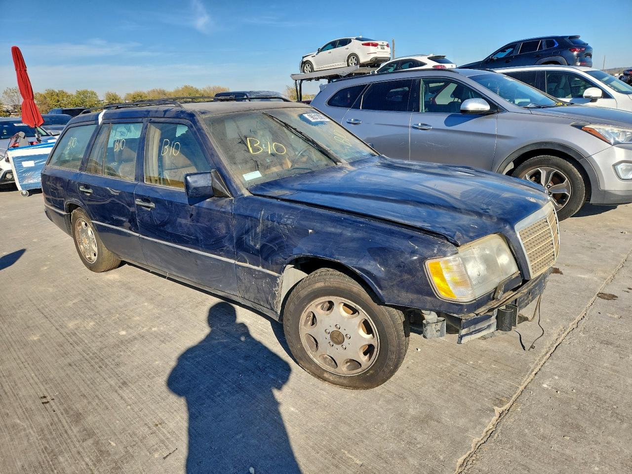 Mercedes-Benz E-Class 320 Image 7