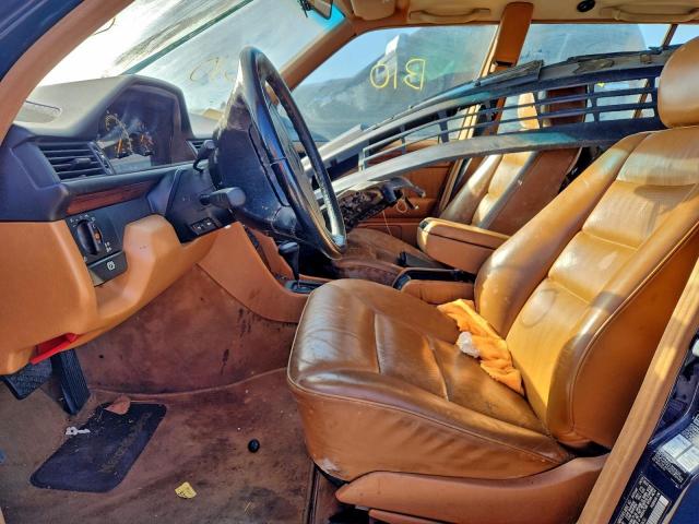 Mercedes-Benz E-Class 320 Image 3