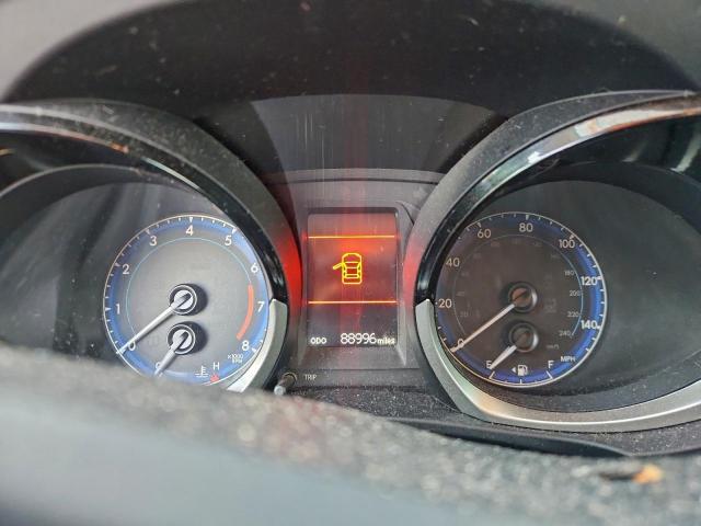 Toyota Corolla L Image 9