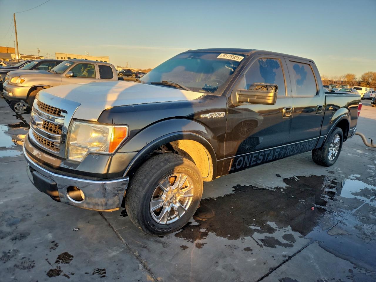 Ford F-150 Supercrew Image 1