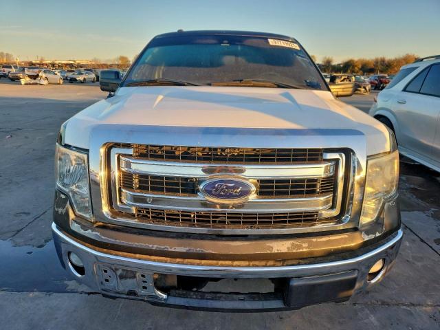 Ford F-150 Supercrew Image 4