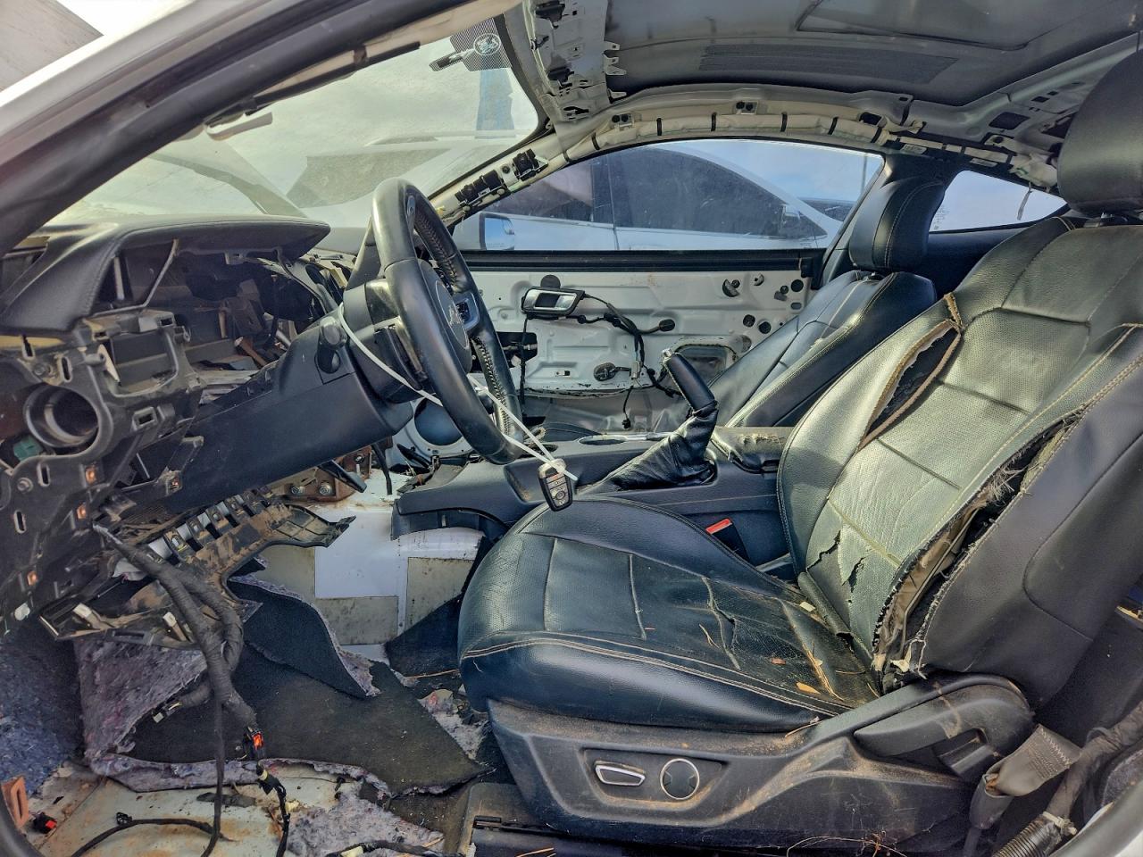 Ford Mustang Image 5