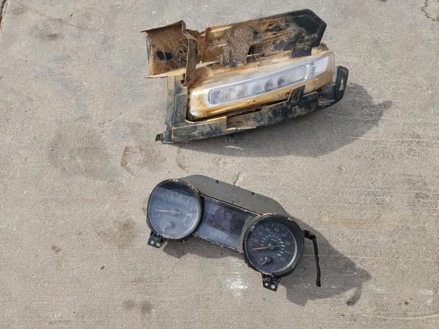 Ford Mustang Image 9