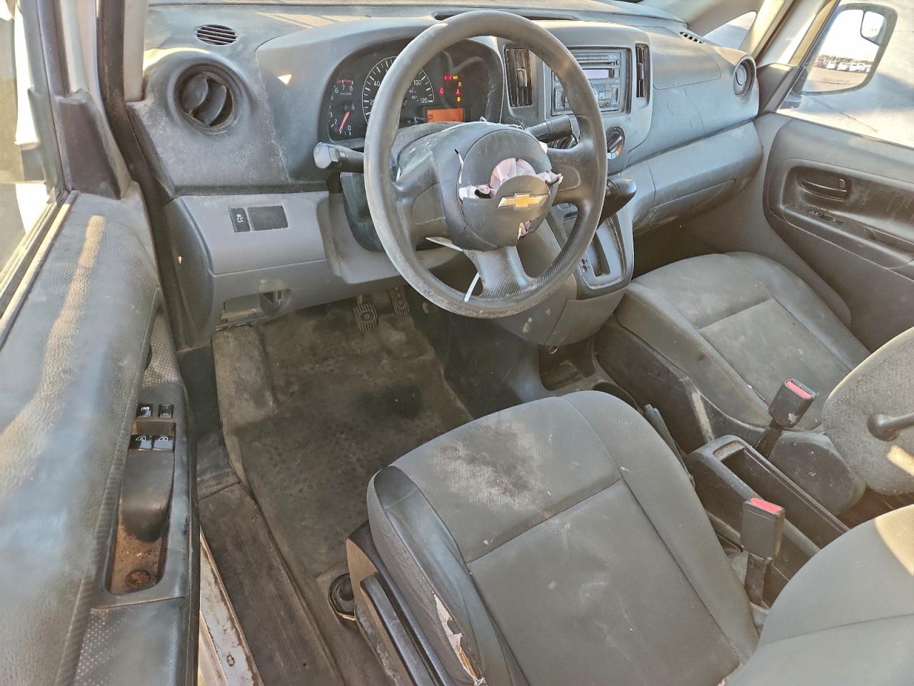 Chevrolet Express Ls Image 5