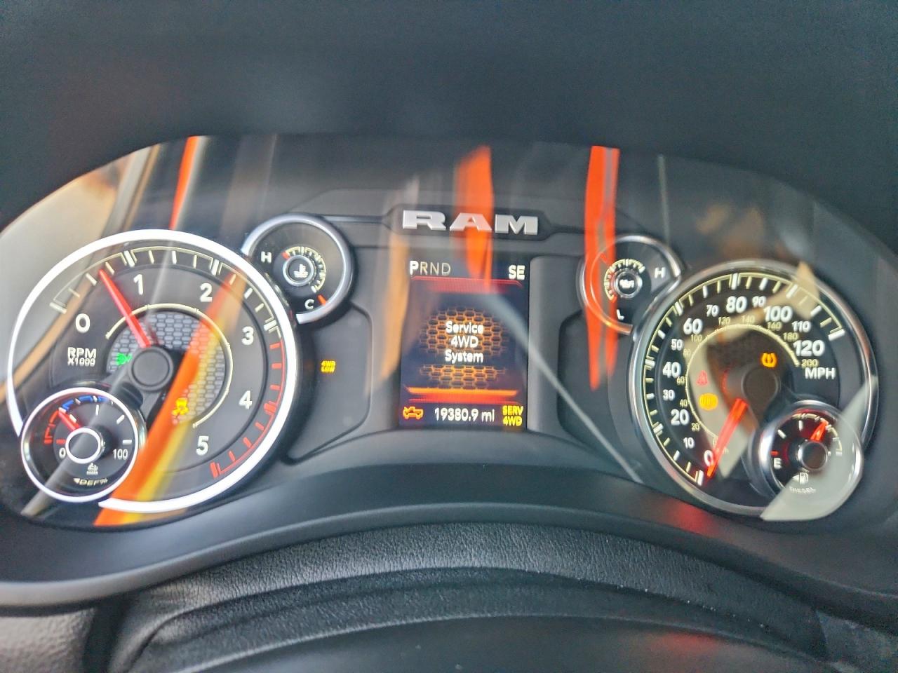 Ram 2500 Tradesman Image 7