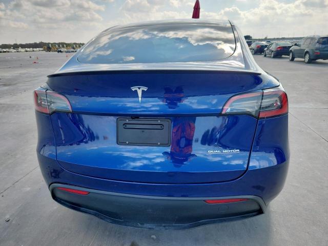Tesla Model Y Image 4