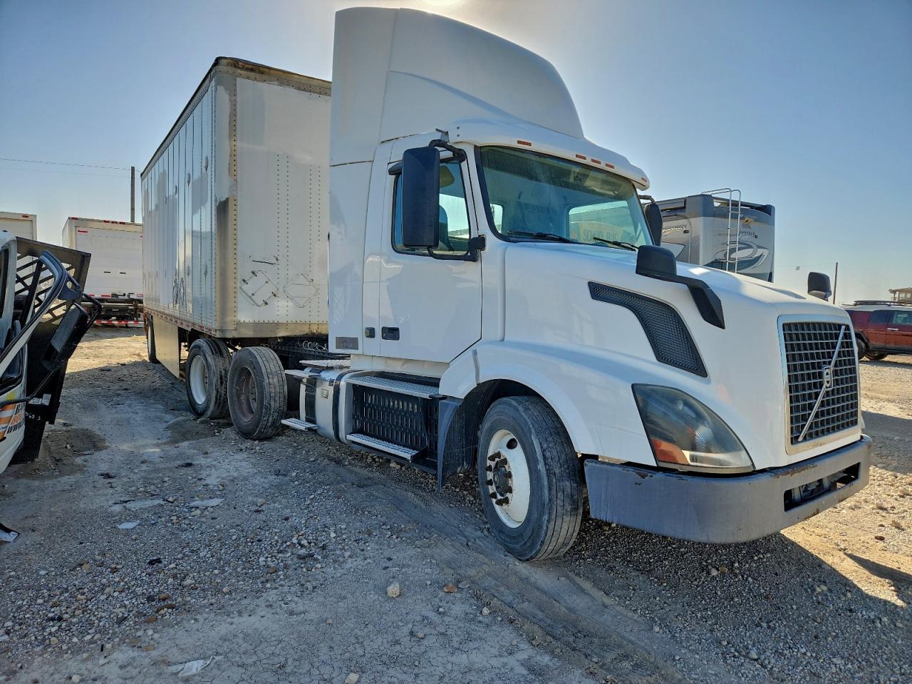 Volvo Vn Vnl Image 1